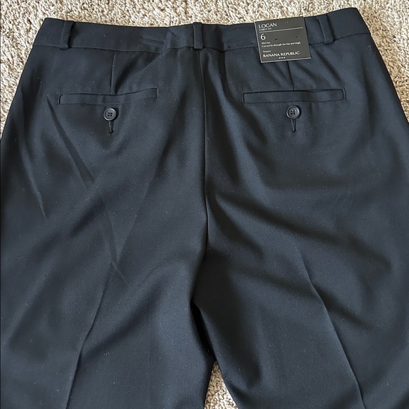 Banana Republic Factory, Logan Curvy Fit Trouser, Black, Size 6 - Picture 3 of 6